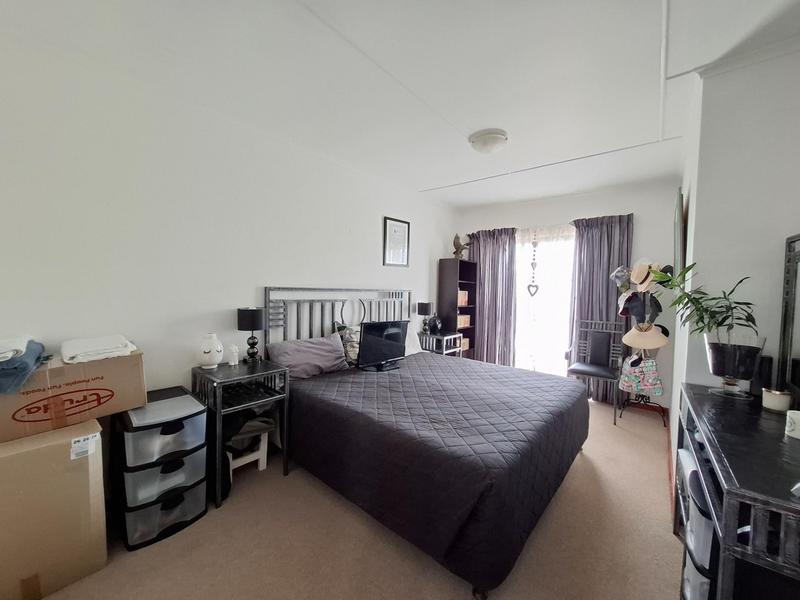 To Let 3 Bedroom Property for Rent in Fairview Golf Estate Western Cape